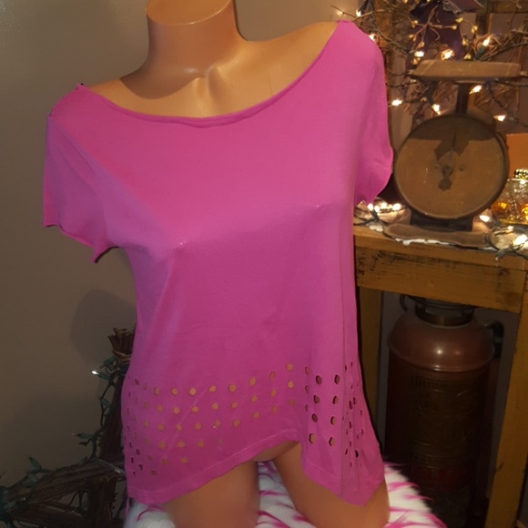 Bebe Addiction Tops - Bebe Addiction hi-low top S pink